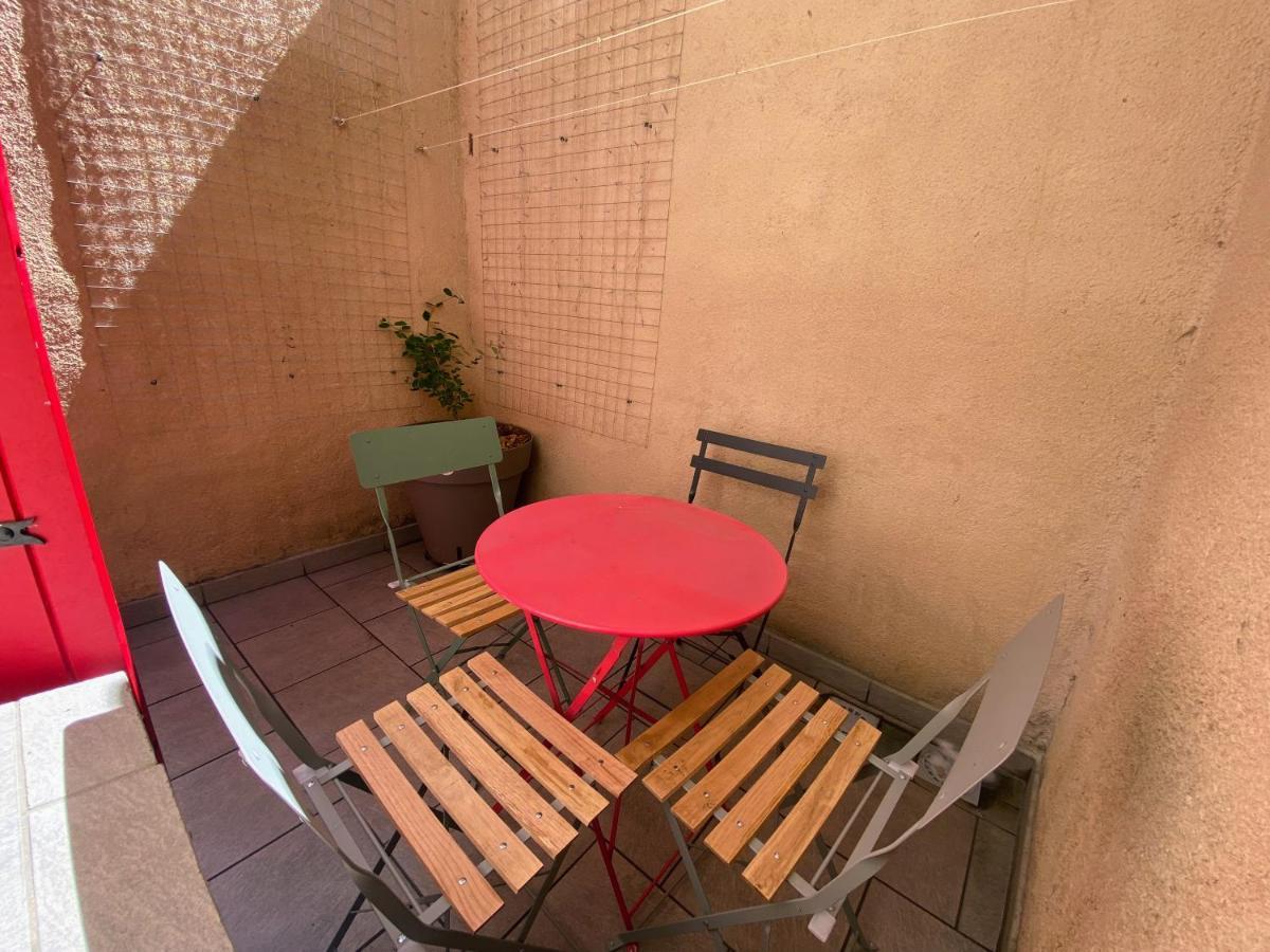 Appartement 4 Pers Plein Centre Ville, Wifi, Balcon Laragne-Monteglin Kültér fotó